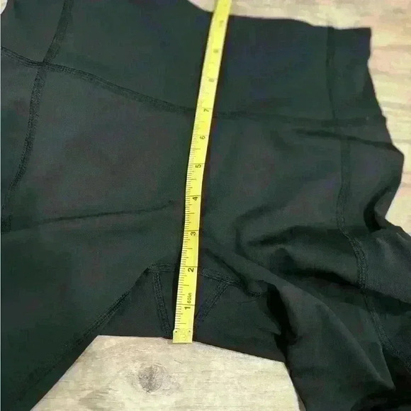 REI Swiftland 9” Running Shorts women’s size small - Picture 7 of 7